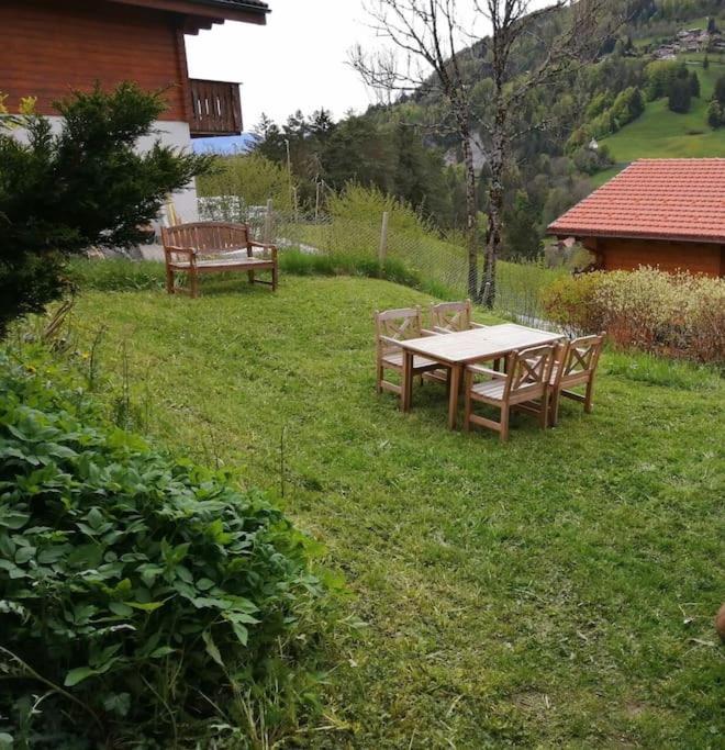 Confortable Chalet Avec Magnifique Vue En Gruyere. Charmey Buitenkant foto